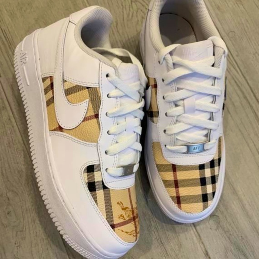 Custom nike air force 1 (plaid)